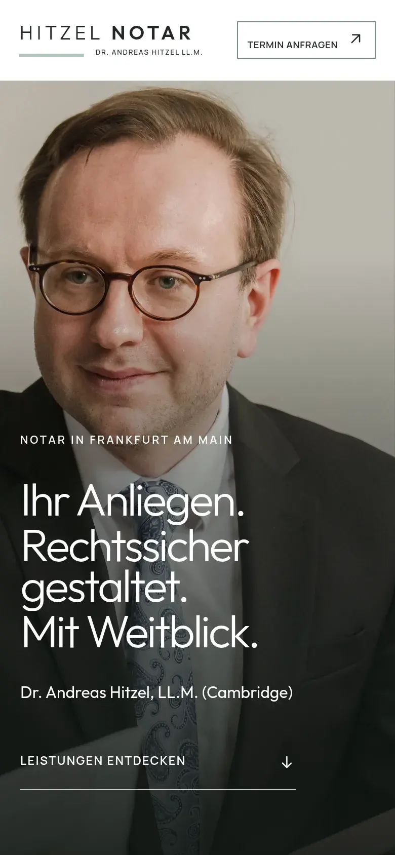 Notariat Hitzel, Studio-Fassung von Drela: erster Bildschirm am Handy
